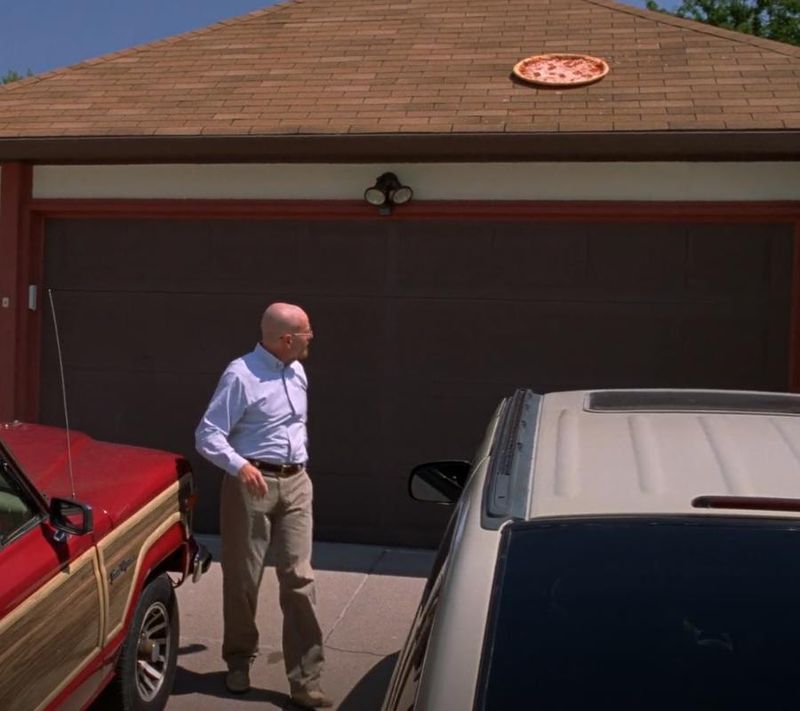 Walter White's Pizza Toss in Breaking Bad