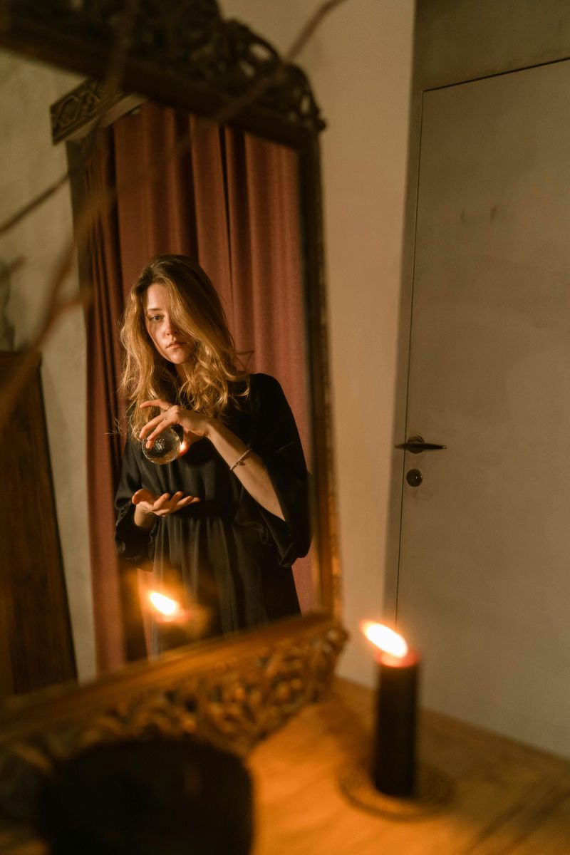 Bloody Mary Mirror Ritual