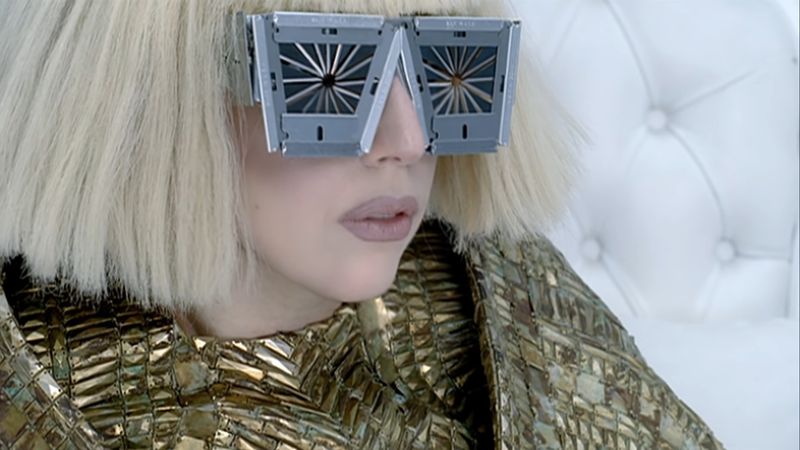 Lady Gaga – 'Bad Romance'