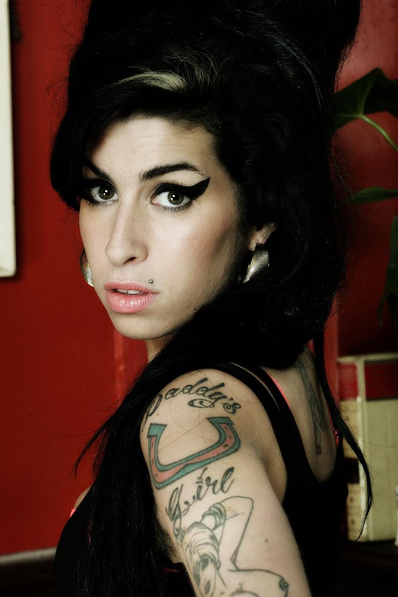 Valerie – Amy Winehouse & Mark Ronson