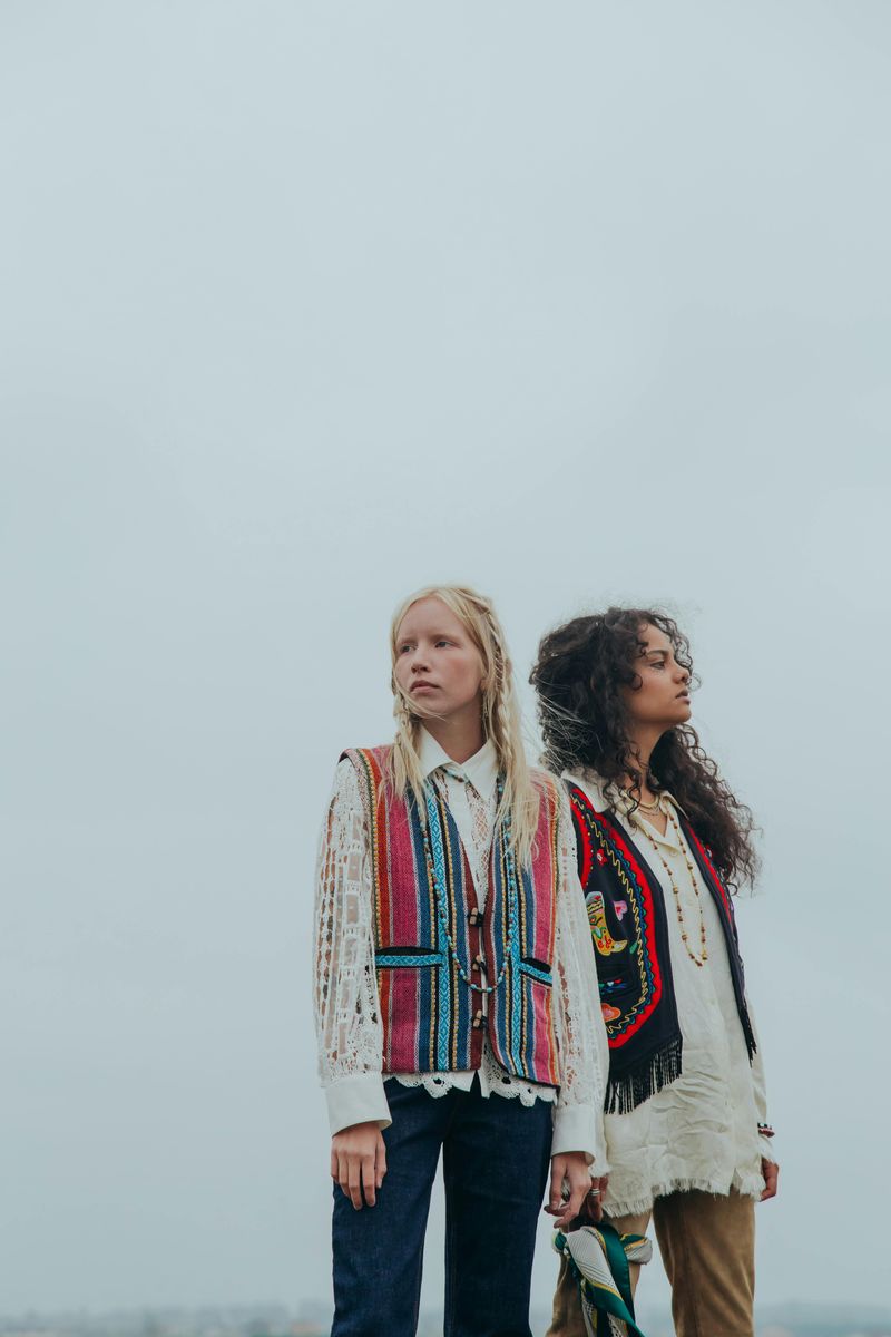 2000s Best: Boho-Chic and Casual Layering