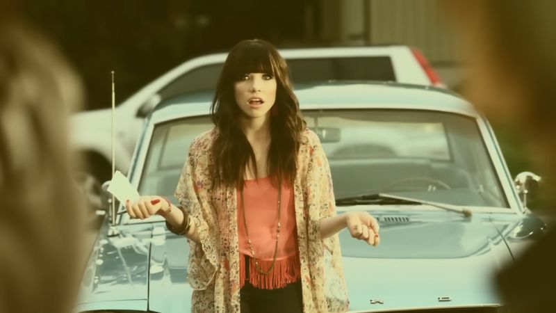 Carly Rae Jepsen – 'Call Me Maybe'