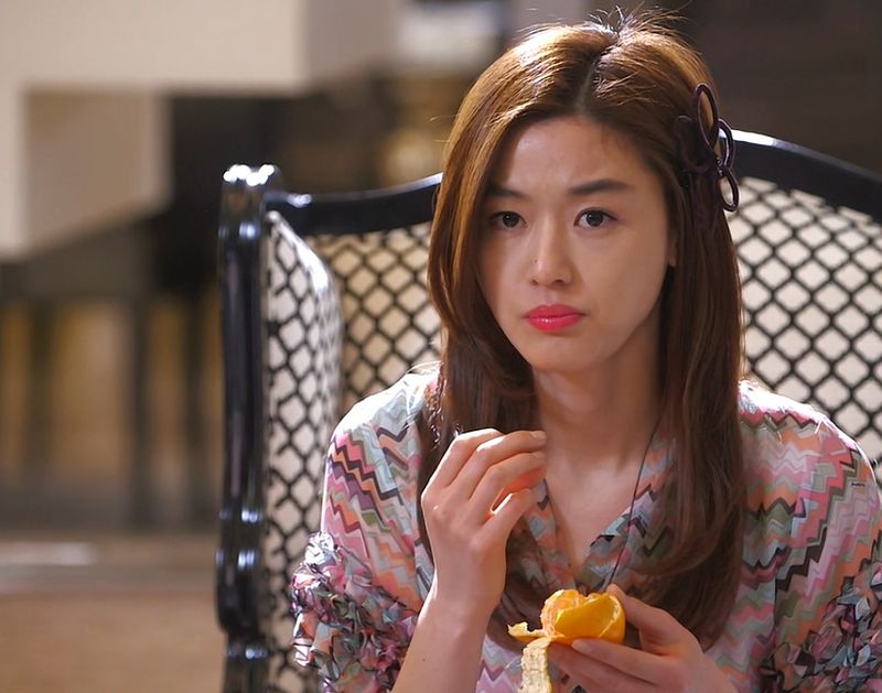 Jun Ji-hyun – Cheon Song-yi in My Love From the Star (2013–2014)