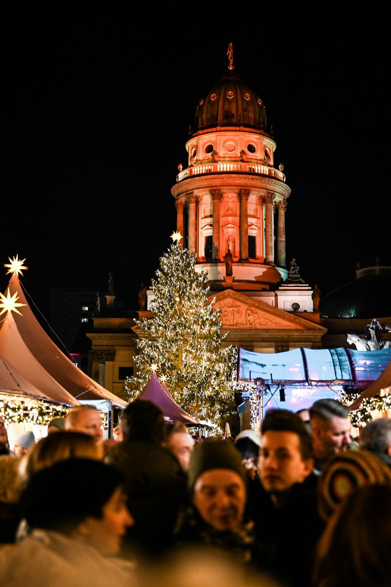 Chaotic Spaces Drain Your Battery Fast