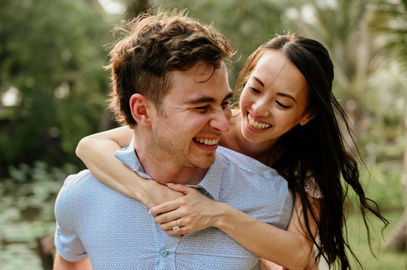 Stay Single Until You Find a Woman Who Does These 10 Things