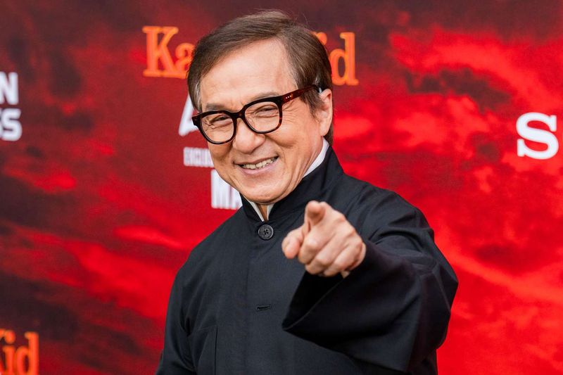 Jackie Chan - Martial Arts Legend's English Journey