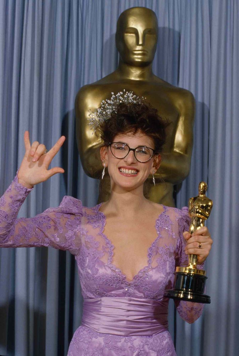 Marlee Matlin – Pioneering Deaf Representation