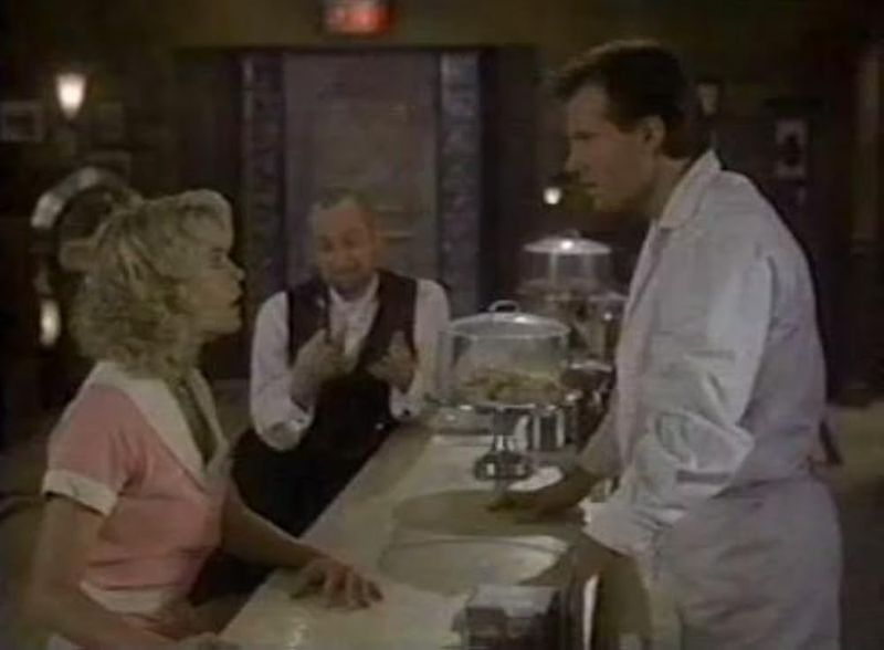 Nightmare Cafe (1992)