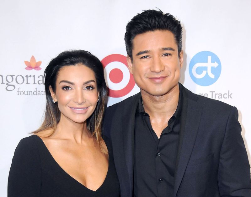 Mario Lopez & Courtney Lopez