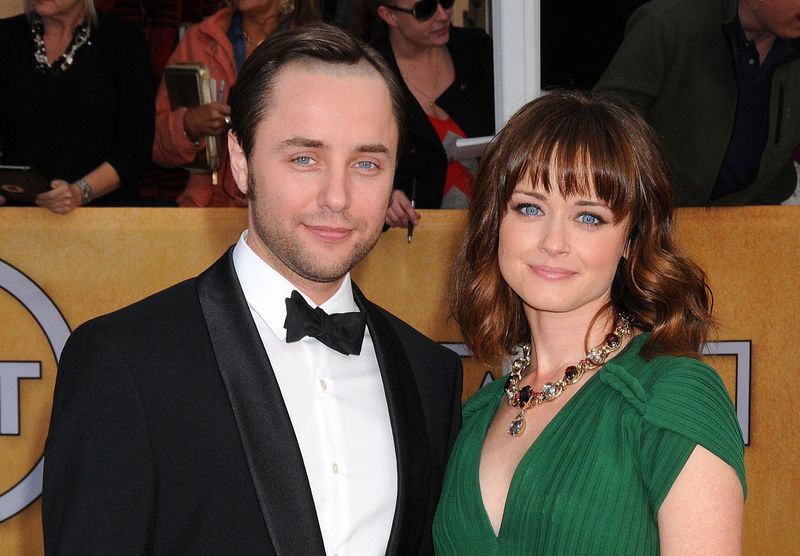 Vincent Kartheiser & Alexis Bledel (Mad Men)