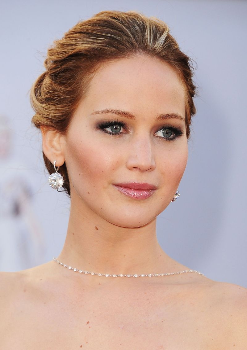 Jennifer Lawrence (35)