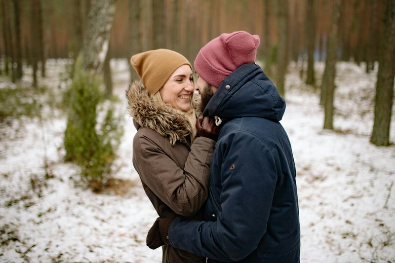 11 Ways Women Show Love Without Saying It