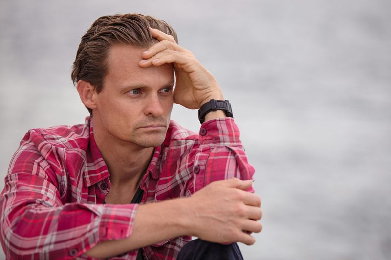 10 Hidden Reasons Single Men Feel More Miserable Than They Admit