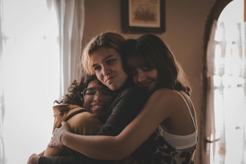 They Prefer Small, Trusted Circles