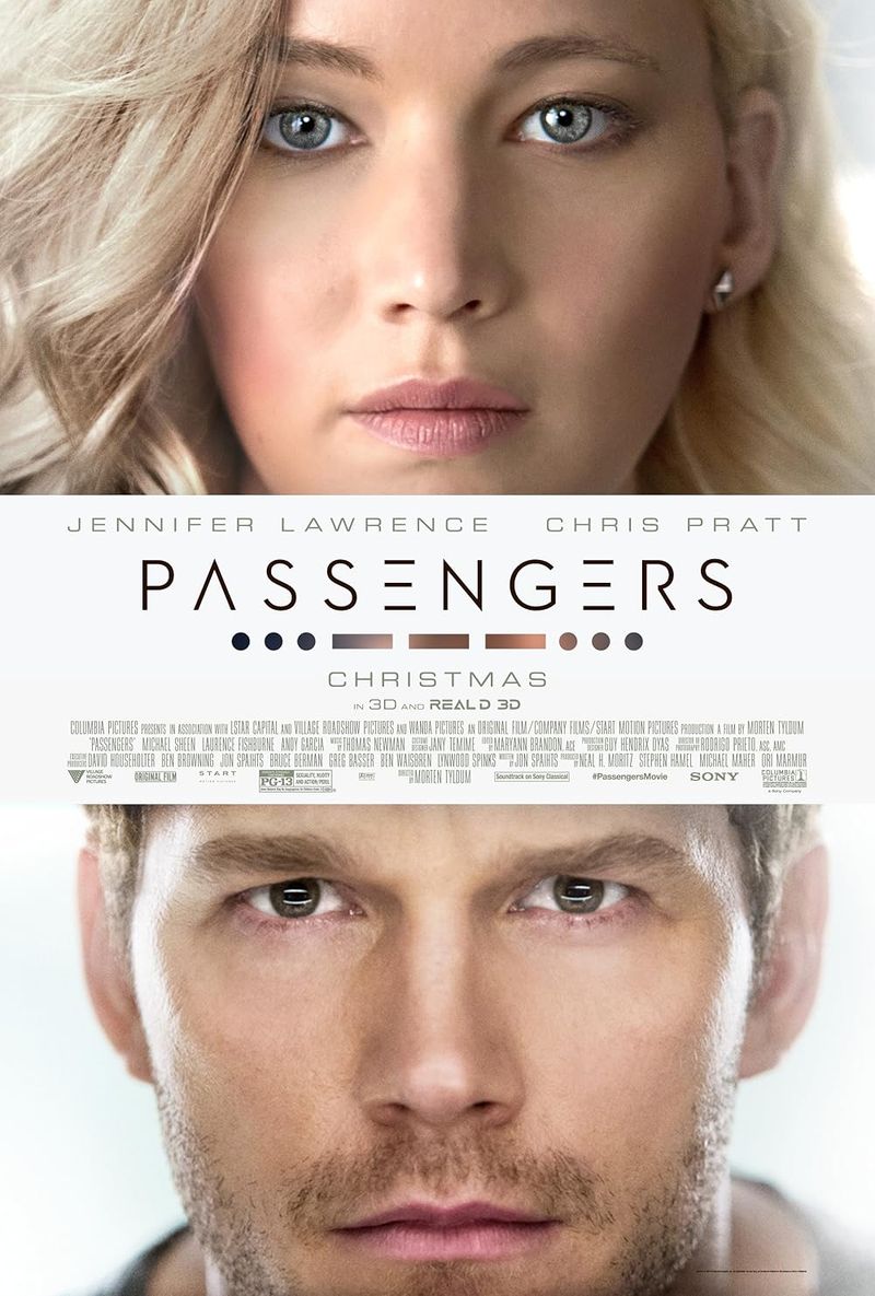 Jennifer Lawrence and Chris Pratt in Passengers