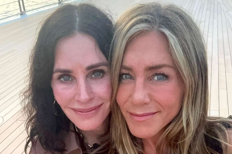 Jennifer Aniston & Courteney Cox