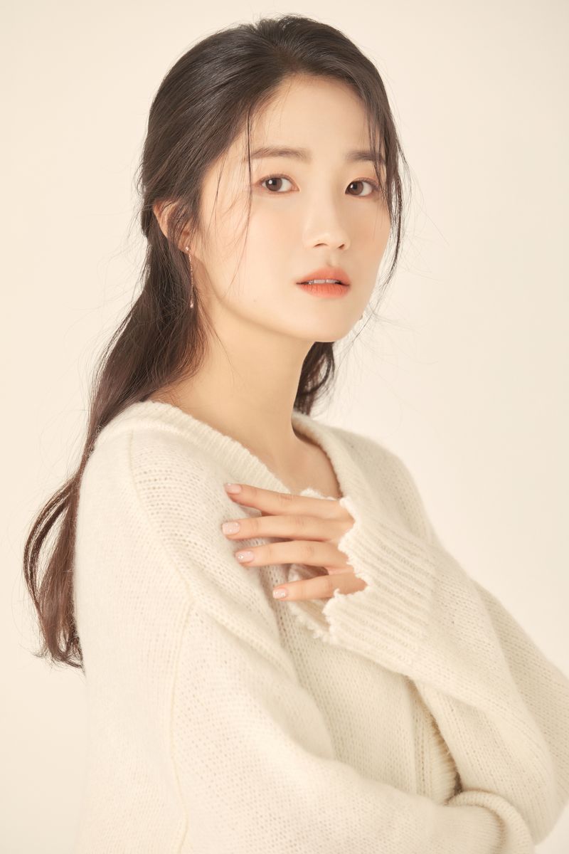 Kim Hye-yoon 