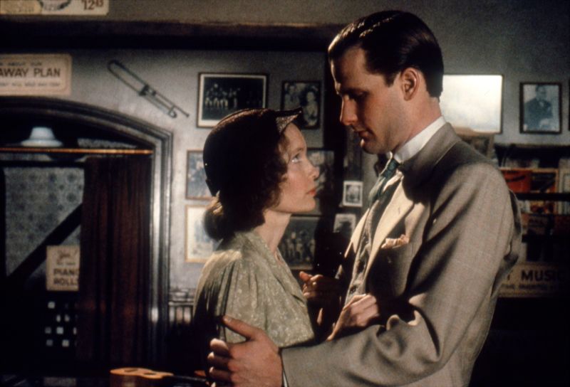 The Purple Rose of Cairo (1985)