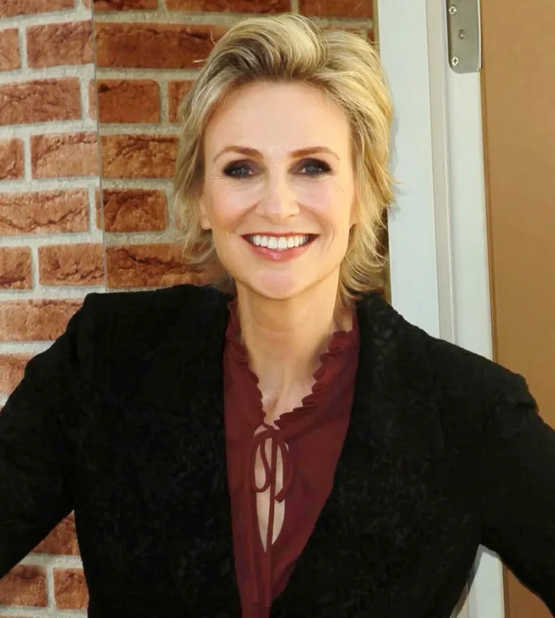 Jane Lynch 