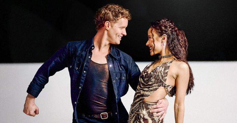 Glitter & Gold: Ice Dancing