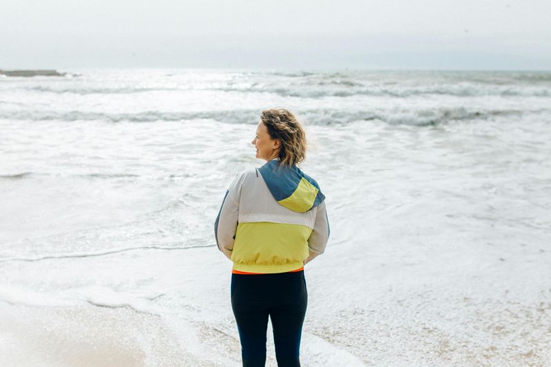 Enjoying Your Own Company Without Feeling Lonely