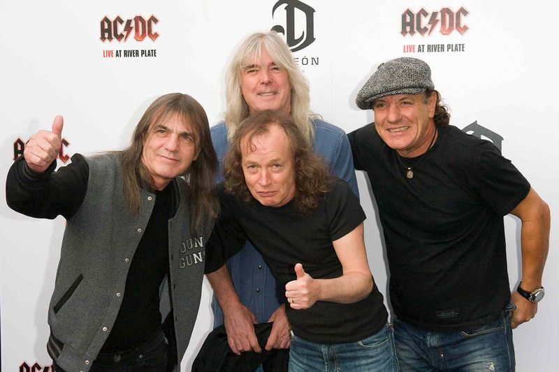 AC/DC - Brian Johnson's Thunderous Arrival