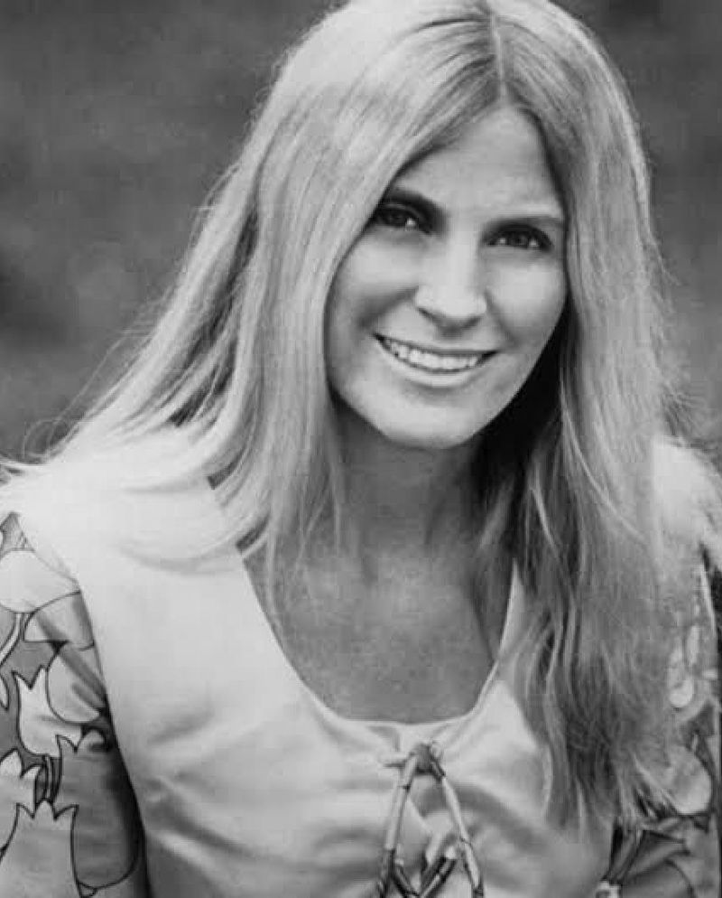 Skeeter Davis