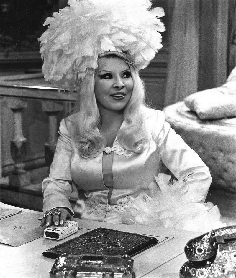 Mae West's Daily Coffee Enema Ritual