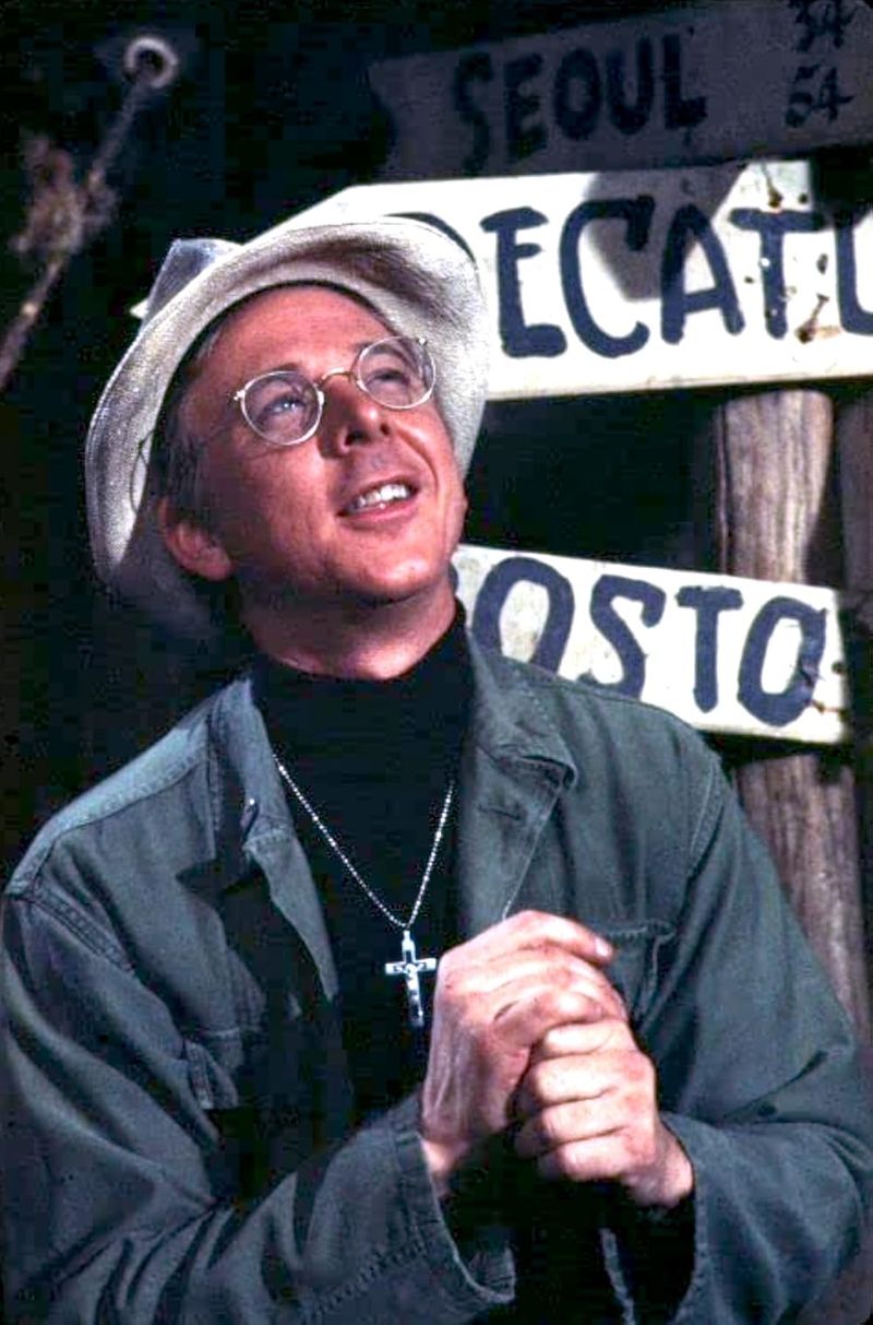 William Christopher - Father Mulcahy Died in 2016