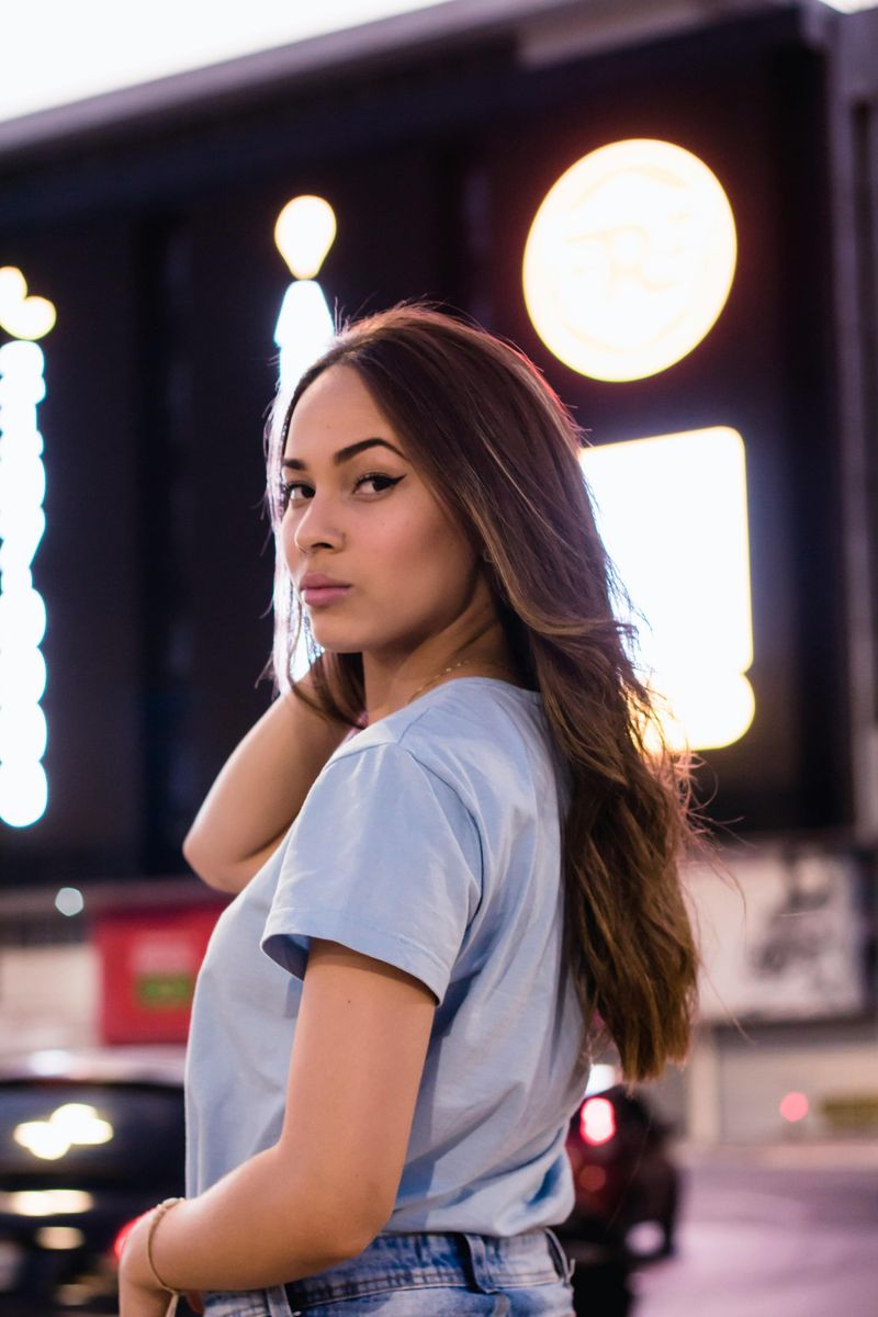 Psychologists Say Women Who Thrive on Drama Often Share These 11 Traits