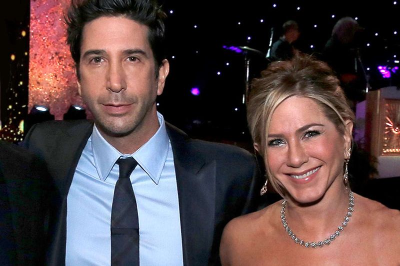 Jennifer Aniston and David Schwimmer on Friends
