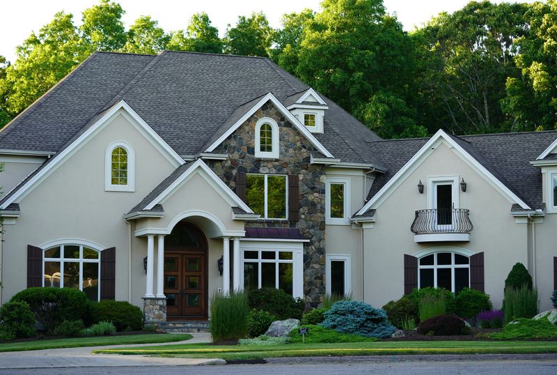 Your Home Address or Neighborhood Details