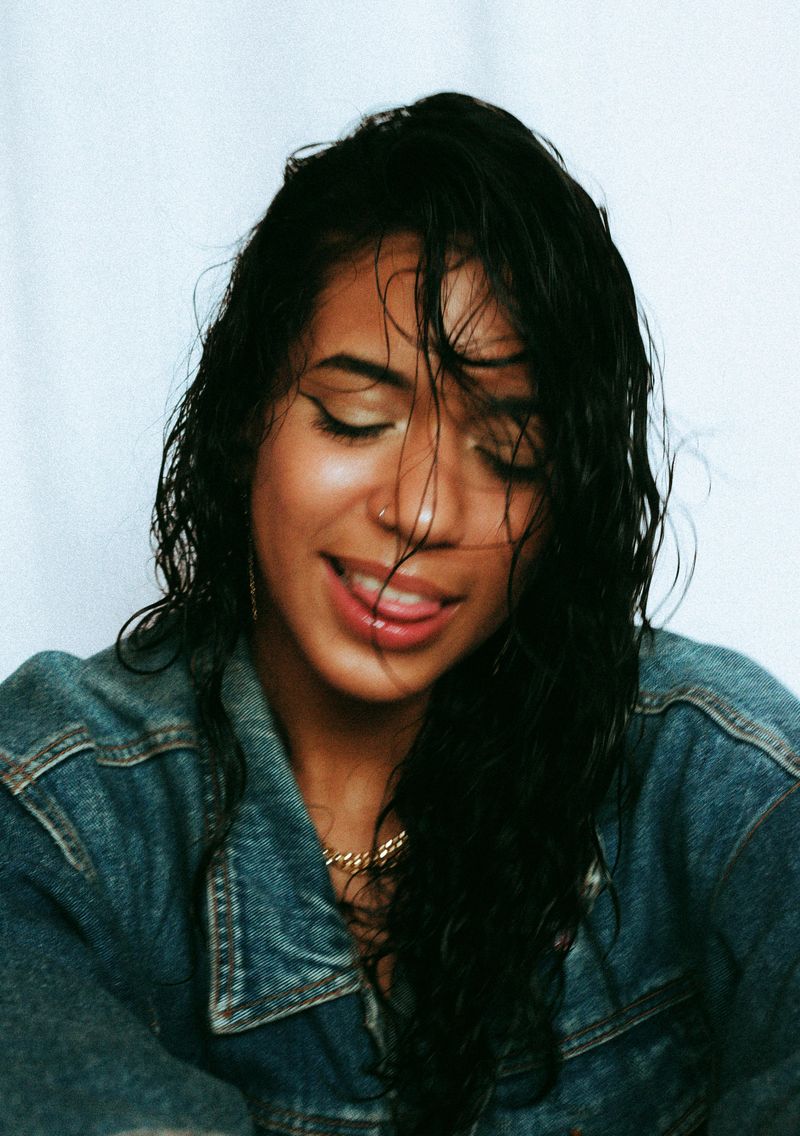 Going Out with Wet Hair Will Make You Sick