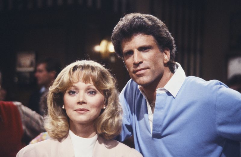 Cheers (1982–1993)