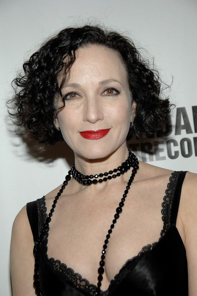 Bebe Neuwirth (Lilith Sternin)