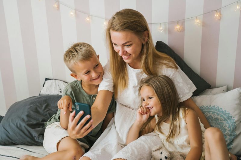 Photos of Your Children With Location Tags