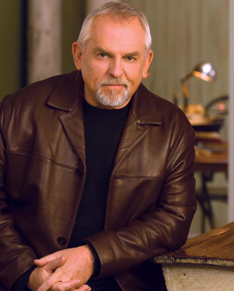 John Ratzenberger (Cliff Clavin)