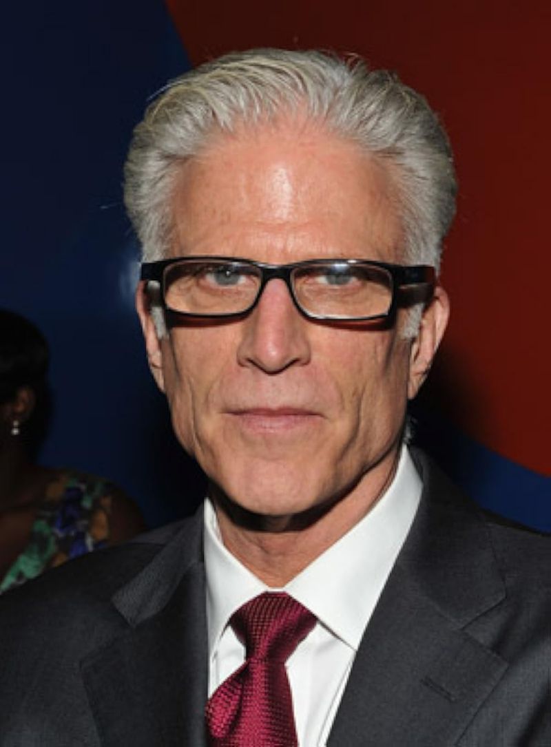 Ted Danson (Sam Malone)