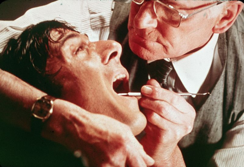 Dustin Hoffman Staying Awake for Days in Marathon Man (1976)