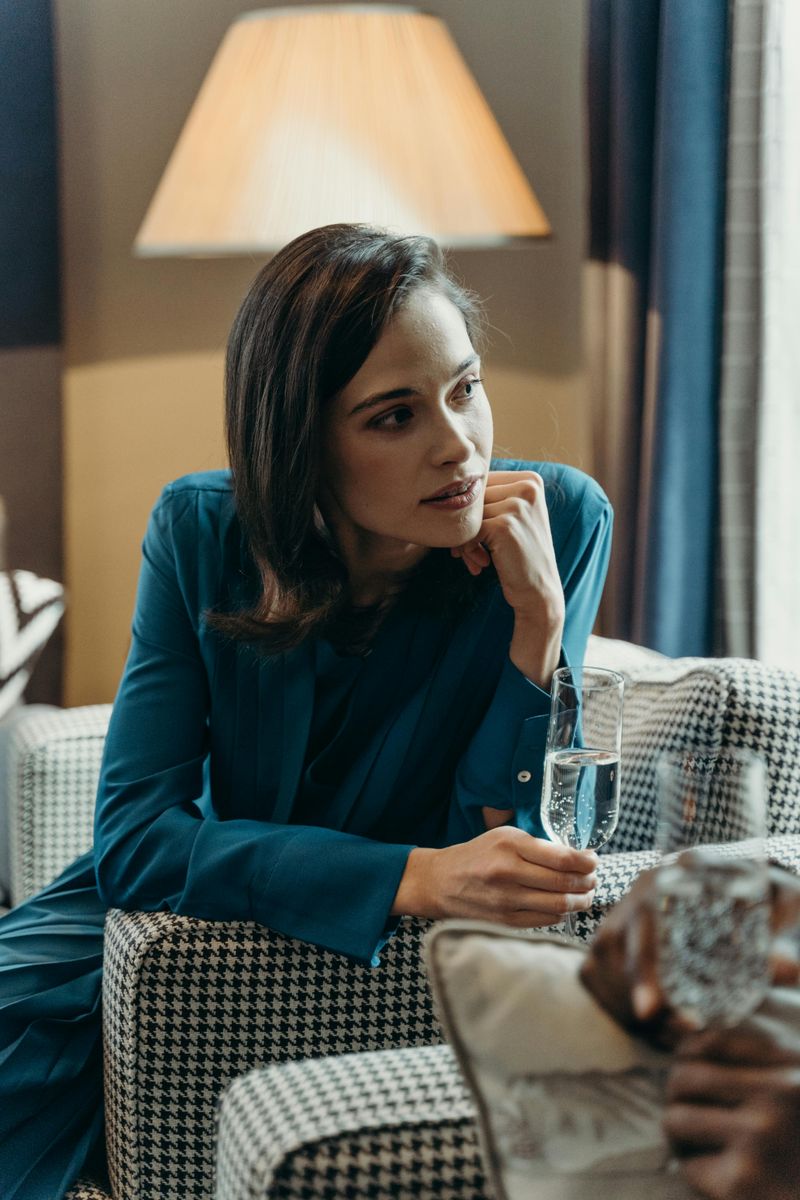 She Remembers Small Details About People