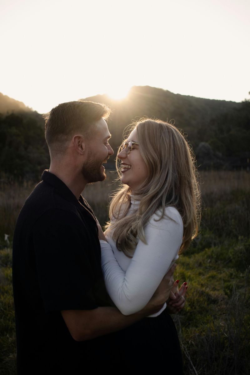 Idealizing Your Partner Unrealistically