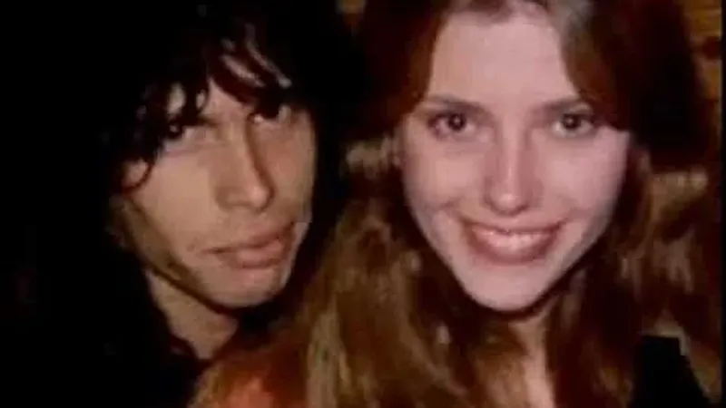Steven Tyler & Julia Holcomb