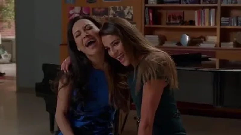 Naya Rivera & Lea Michele (Glee)