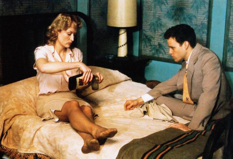 Meryl Streep Collapsing in Sophie's Choice (1982)