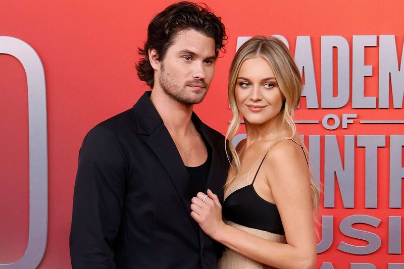 Kelsea Ballerini and Chase Stokes