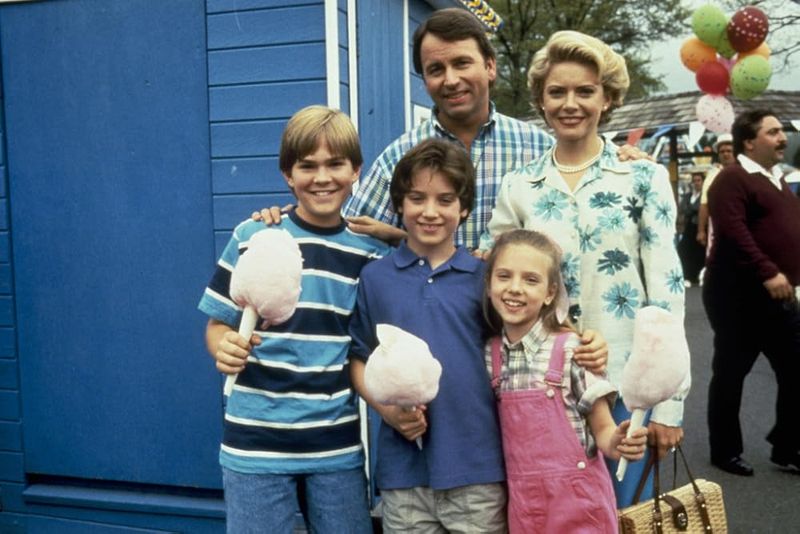 14 Celebrities Who Had Small Background Roles Before Fame
