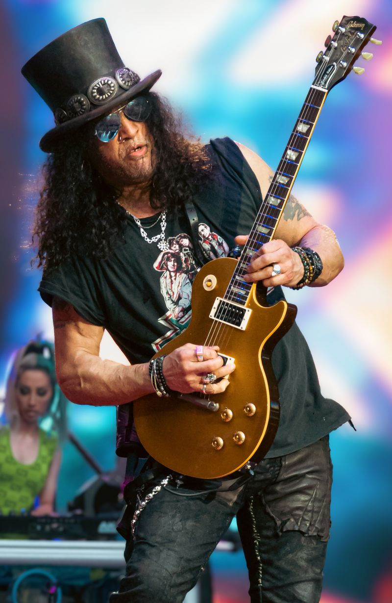 Slash (Guns N' Roses) - Saul