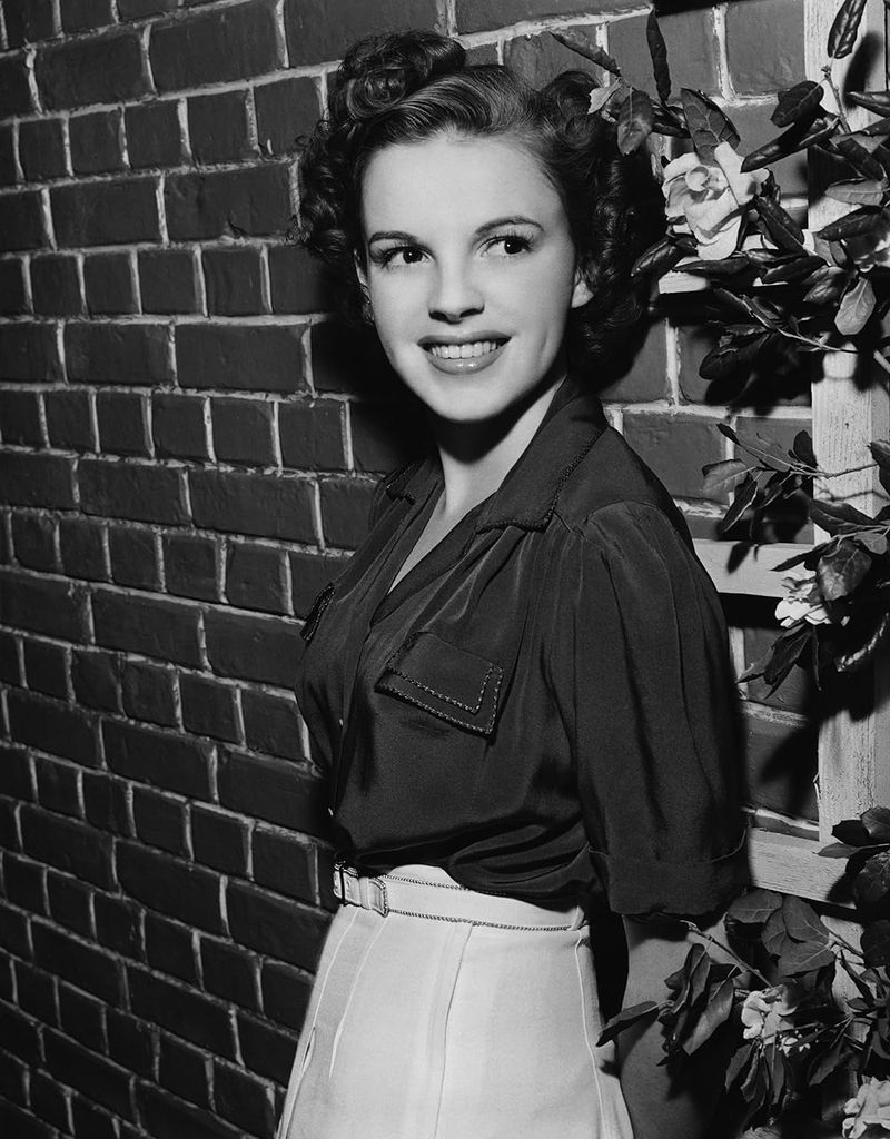 Judy Garland - The Girl Hollywood Couldn't Save