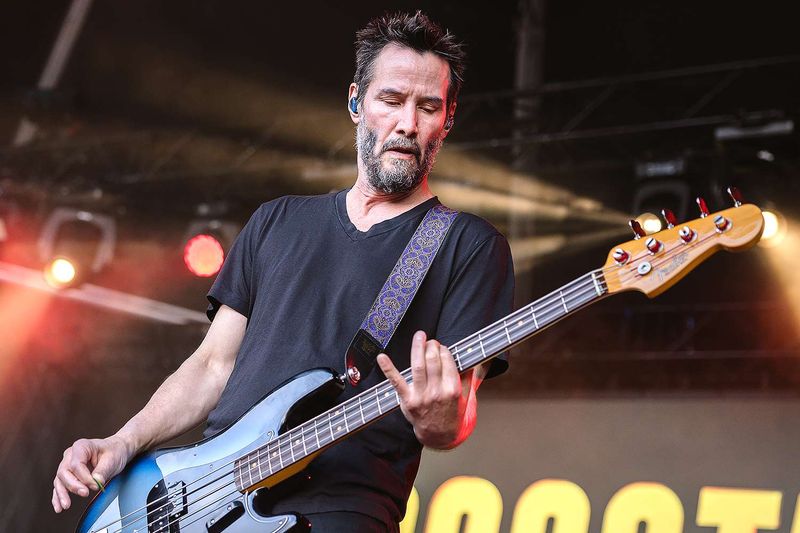10 A-List Celebrities Whose Music Careers Didn't Last Long