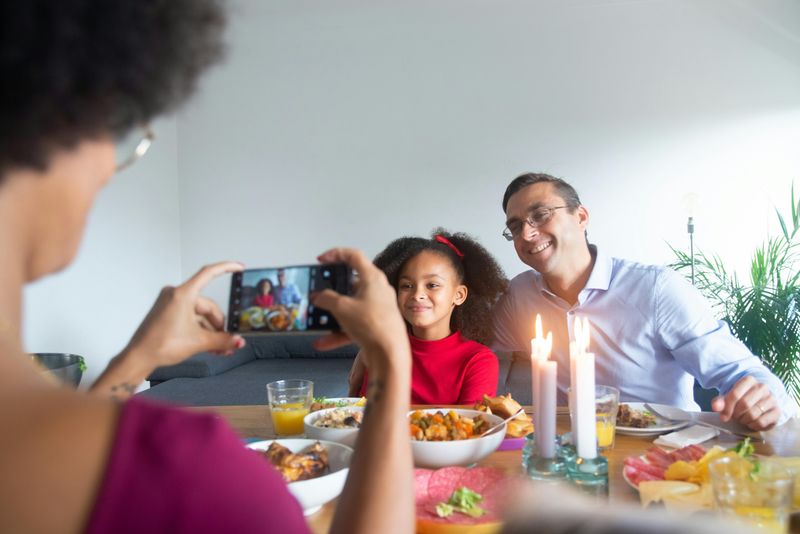 No Phones at Dinner Time